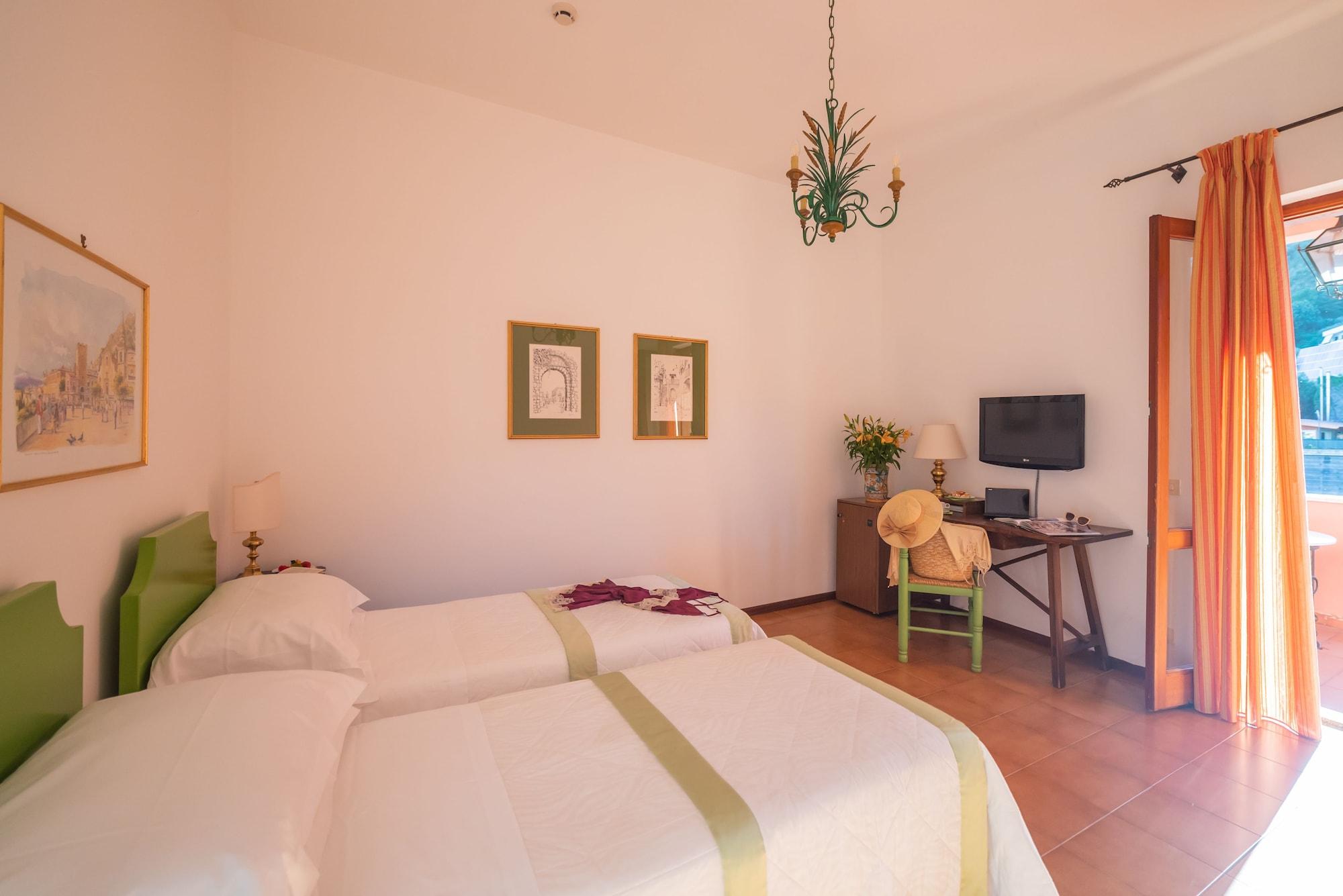 Hotel Villa Sirina تاورمينا المظهر الخارجي الصورة