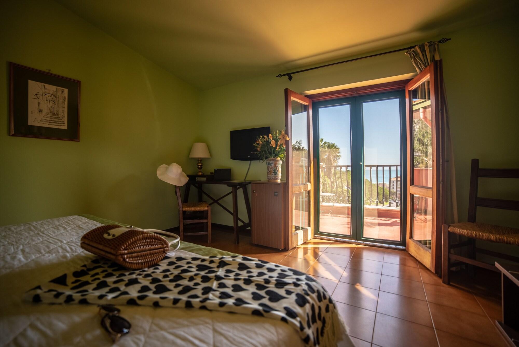 Hotel Villa Sirina تاورمينا المظهر الخارجي الصورة
