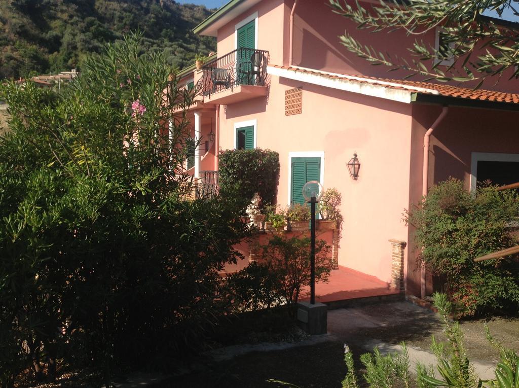 Hotel Villa Sirina تاورمينا المظهر الخارجي الصورة