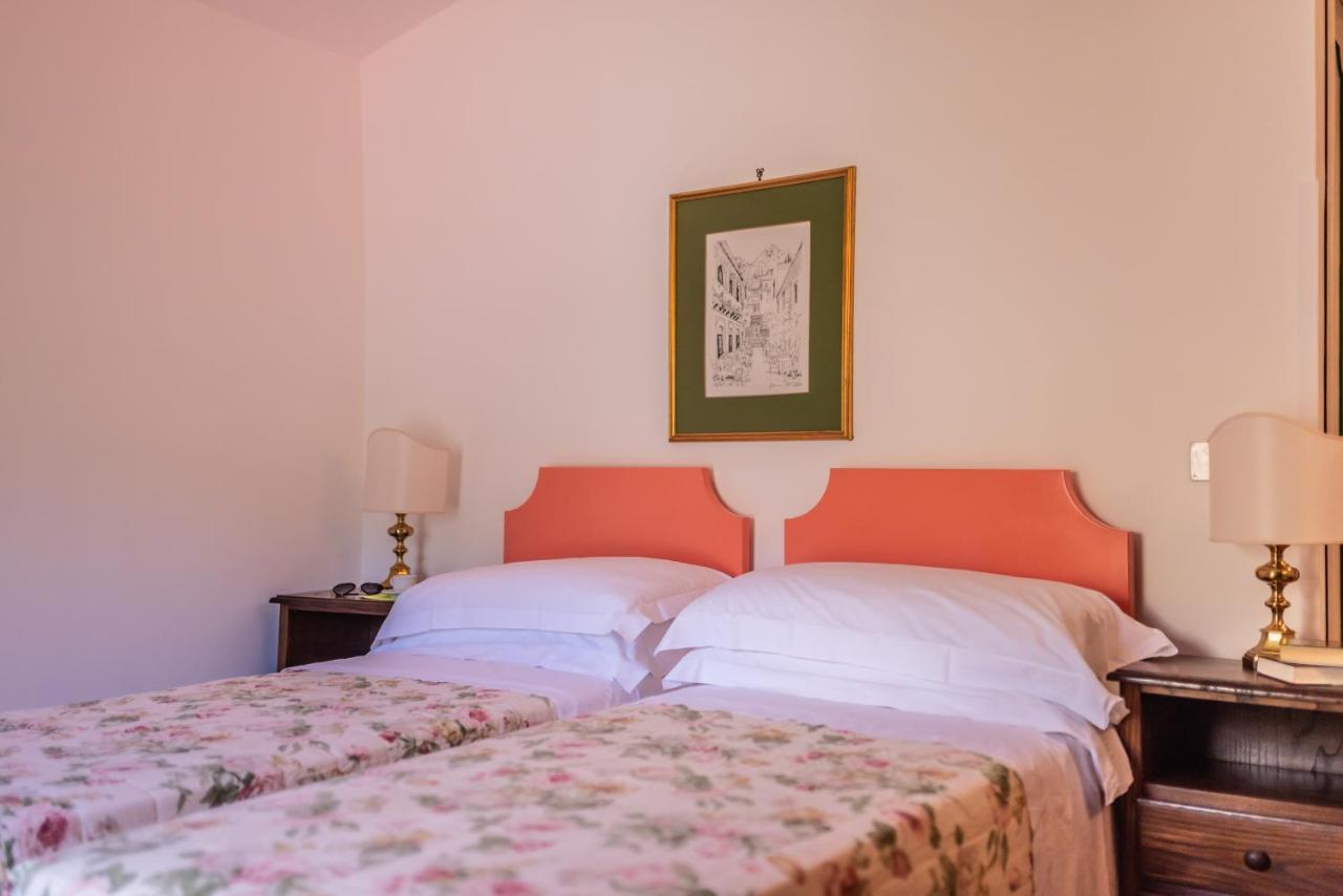 Hotel Villa Sirina تاورمينا المظهر الخارجي الصورة